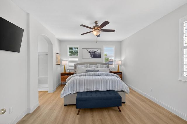 1959 Delafield Way, Sacramento, CA 95835