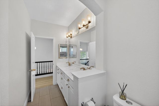 1959 Delafield Way, Sacramento, CA 95835