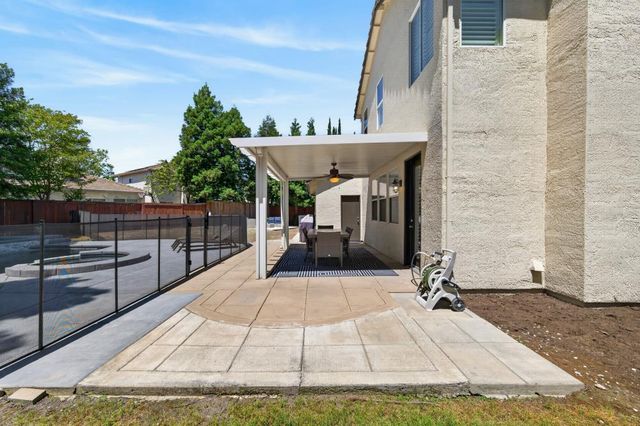 1959 Delafield Way, Sacramento, CA 95835