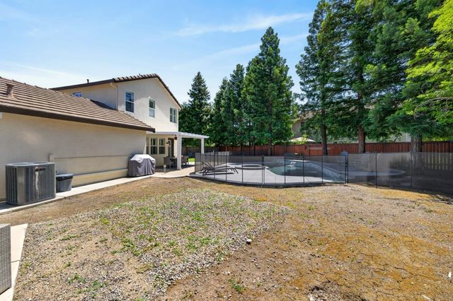 1959 Delafield Way, Sacramento, CA 95835