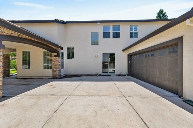1959 Delafield Way, Sacramento, CA 95835