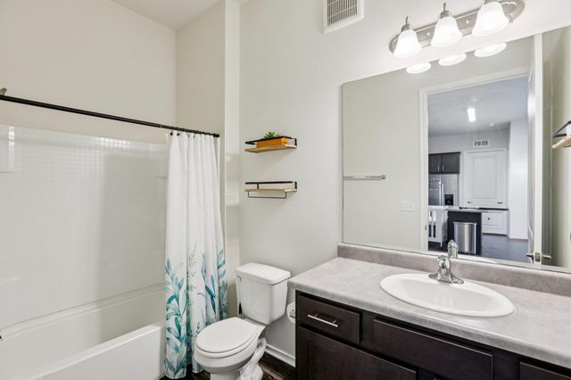 8601 W Gate BLVD 4104, Austin, TX 78745