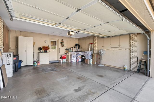 10137 W MOUNTAIN VIEW Road, Sun City, AZ 85351