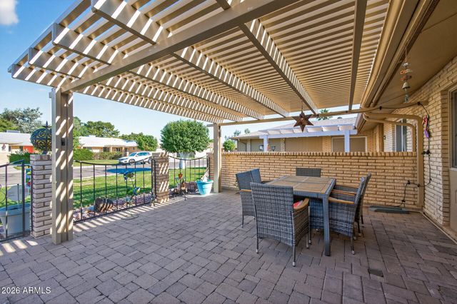 10137 W MOUNTAIN VIEW Road, Sun City, AZ 85351