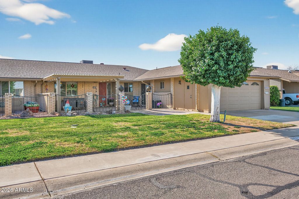 10137 W MOUNTAIN VIEW Road, Sun City, AZ 85351