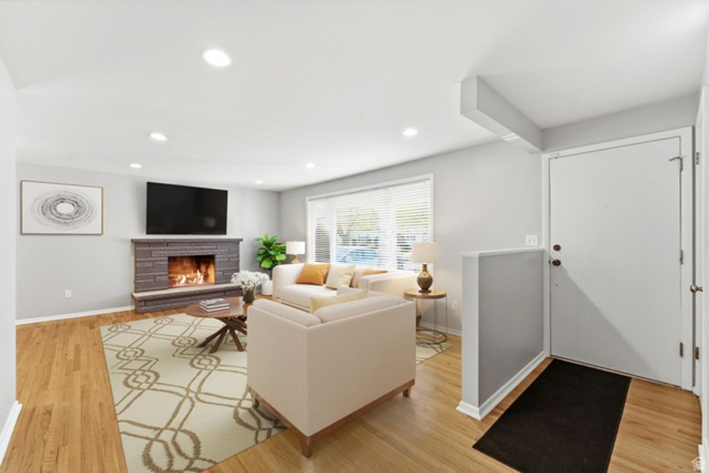 Image 3 of property listing at 2045 E 3110 S, Millcreek, UT 84109