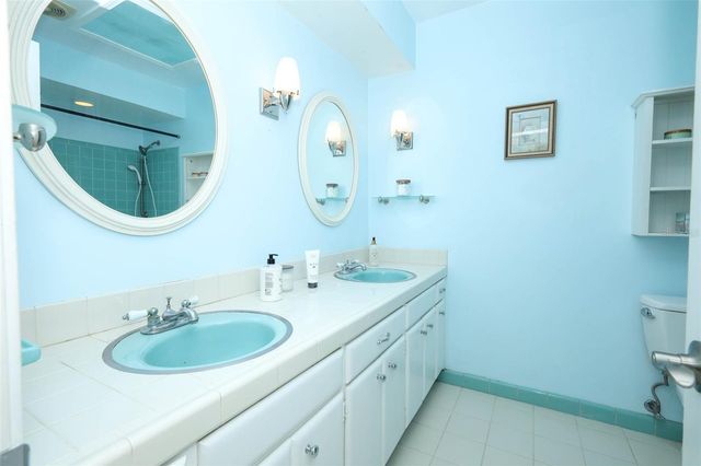 2136 MOHICAN TRAIL, Maitland, FL 32751