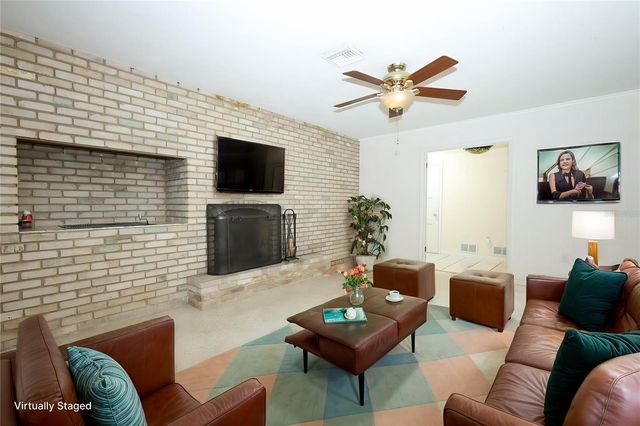 2136 MOHICAN TRAIL, Maitland, FL 32751