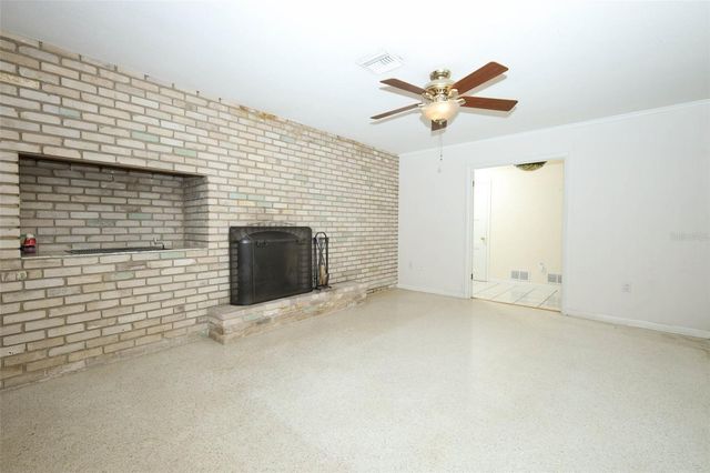 2136 MOHICAN TRAIL, Maitland, FL 32751