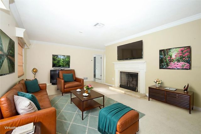 2136 MOHICAN TRAIL, Maitland, FL 32751