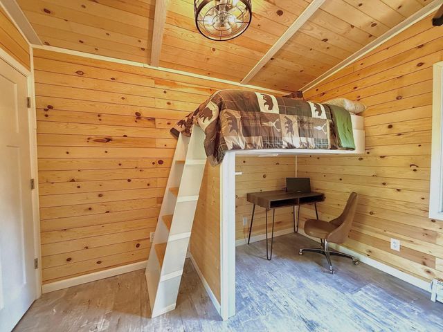 6274 Azalea Road, Motley, MN 56466