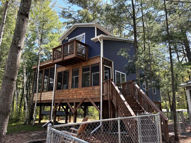 6274 Azalea Road, Motley, MN 56466