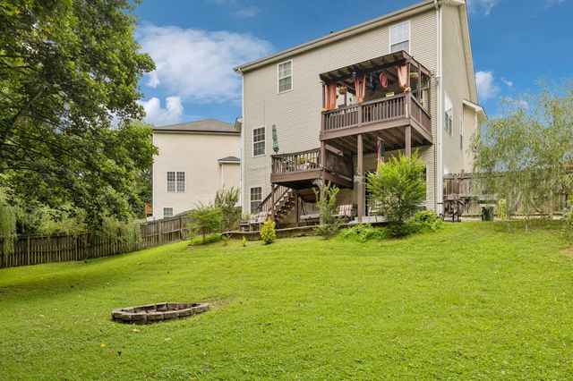 125 Kendall Park Dr, Nashville, TN 37217