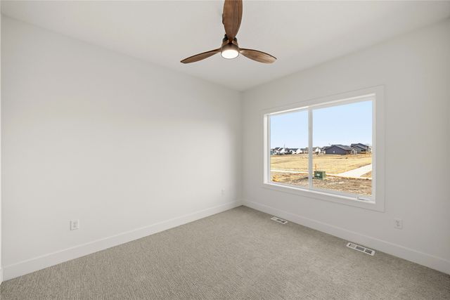 3057 NW Beechwood Drive, Grimes, IA 50111