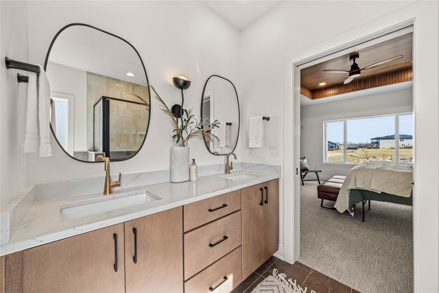 3057 NW Beechwood Drive, Grimes, IA 50111