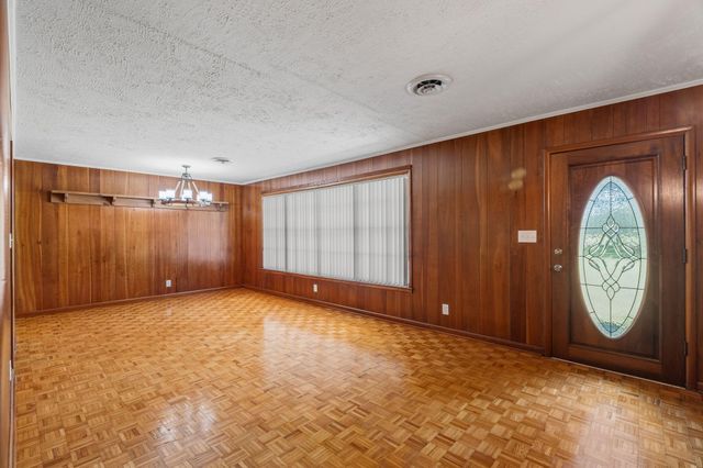 125 Tolar Cut Off, Columbia, MS 39429