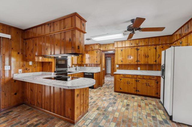 125 Tolar Cut Off, Columbia, MS 39429