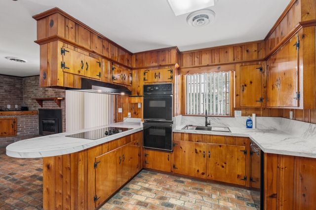 125 Tolar Cut Off, Columbia, MS 39429