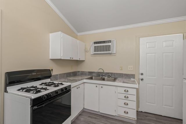 125 Tolar Cut Off, Columbia, MS 39429