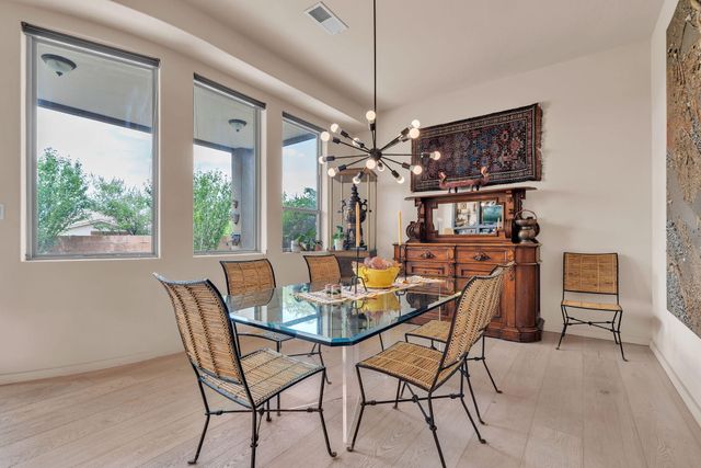 5308 Sacate Avenue NW, Albuquerque, NM 87120