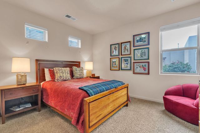 5308 Sacate Avenue NW, Albuquerque, NM 87120