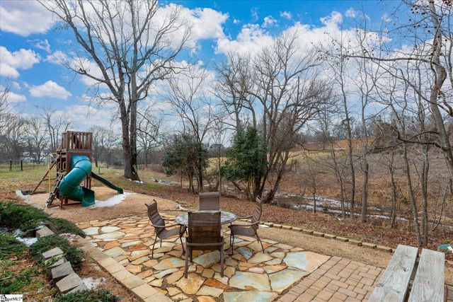 27 Wood Hollow Circle, Greer, SC 29650