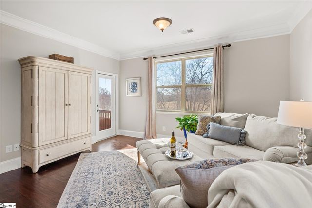 27 Wood Hollow Circle, Greer, SC 29650