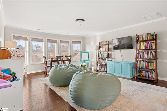 27 Wood Hollow Circle, Greer, SC 29650