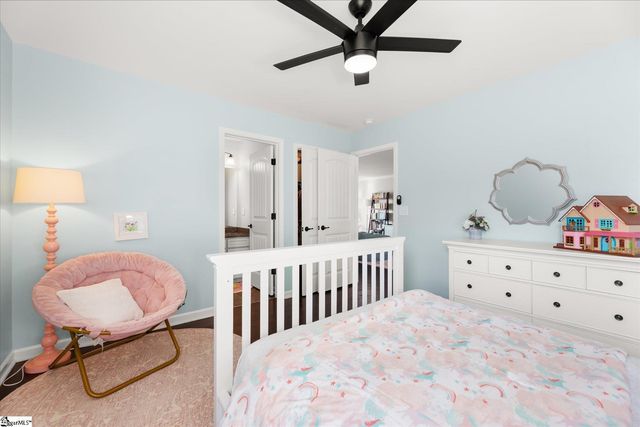 27 Wood Hollow Circle, Greer, SC 29650