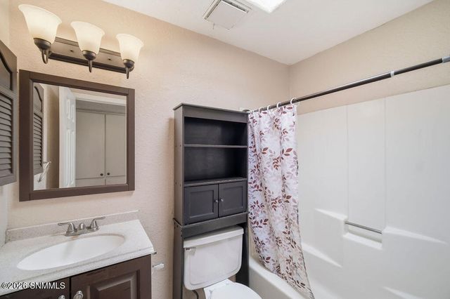 1238 S Triviz Drive, Las Cruces, NM 88001