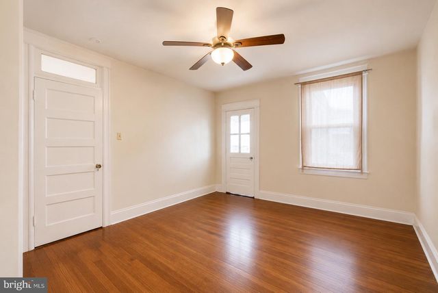4513 IOWA AVE NW, Washington, DC 20011