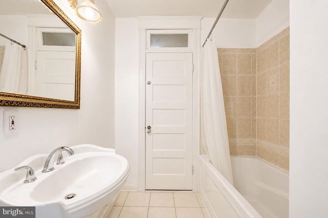 4513 IOWA AVE NW, Washington, DC 20011