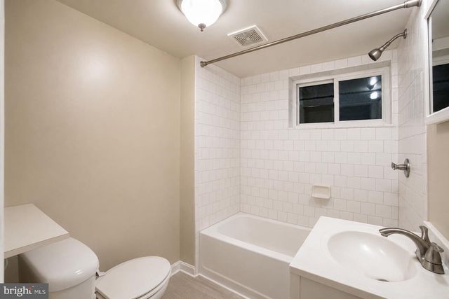 4513 IOWA AVE NW, Washington, DC 20011
