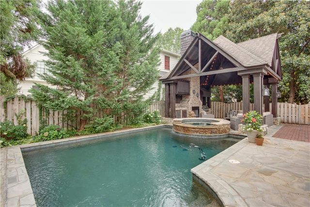 1554 Mercer Avenue, College Park, GA 30337