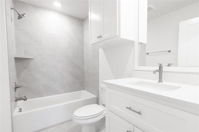 12416 Velvet Ash Avenue, Oklahoma City, OK 73173