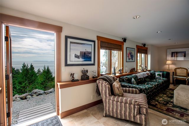 260 Westside Road, Friday Harbor, WA 98250