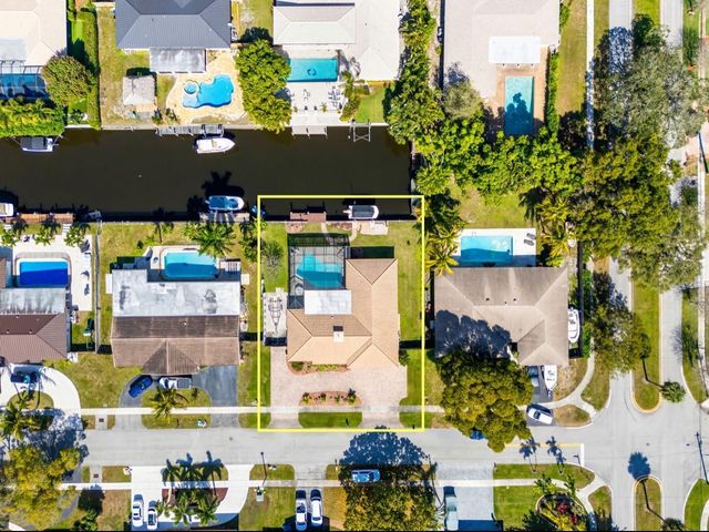 5921 SW 17th Court 59212, Plantation, FL 33317