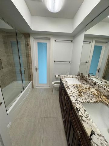 5921 SW 17th Court 59212, Plantation, FL 33317