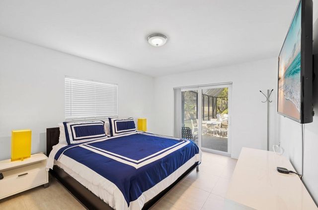 5921 SW 17th Court 59212, Plantation, FL 33317