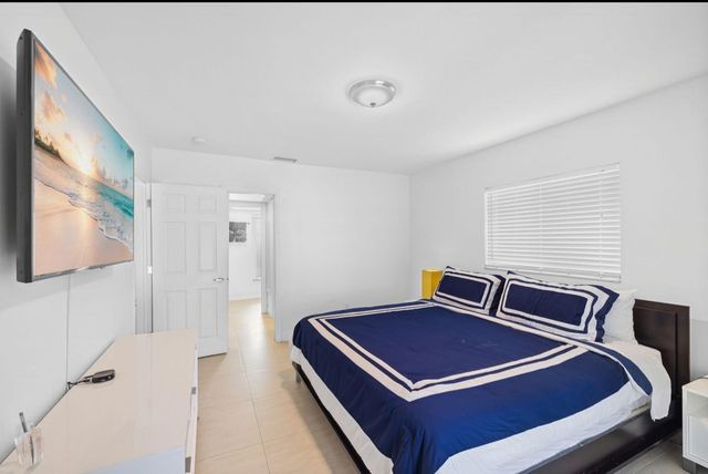 5921 SW 17th Court 59212, Plantation, FL 33317