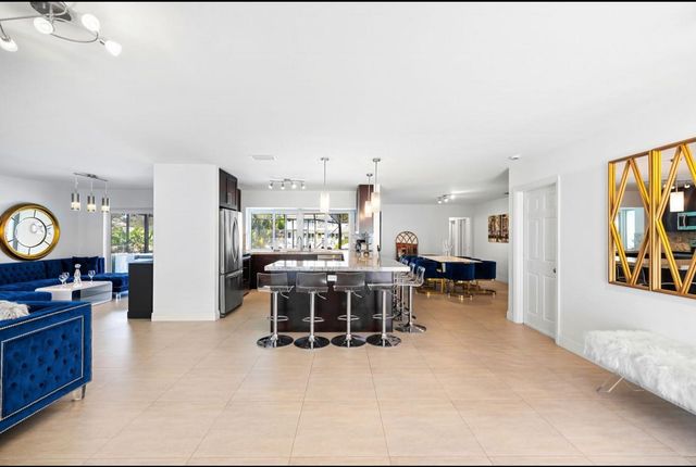 5921 SW 17th Court 59212, Plantation, FL 33317