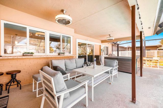 5921 SW 17th Court 59212, Plantation, FL 33317