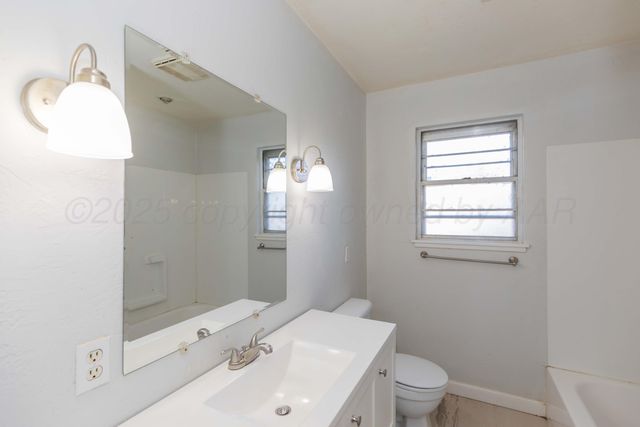 3827 NE 26TH Avenue, Amarillo, TX 79107