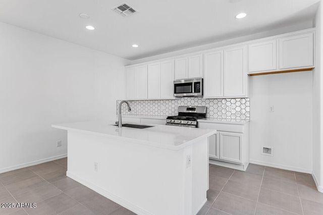 14604 W SAND HILLS Road, Surprise, AZ 85387