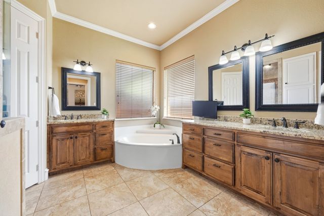 18 Jamie Court, Trophy Club, TX 76262