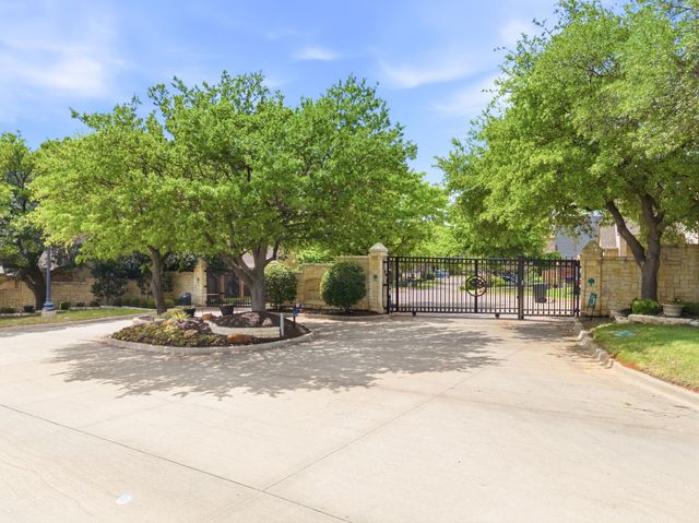 18 Jamie Court, Trophy Club, TX 76262