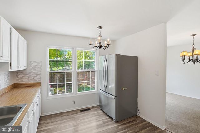 12800 TUMBLING BROOK LN, Woodbridge, VA 22192