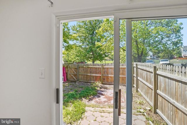 12800 TUMBLING BROOK LN, Woodbridge, VA 22192
