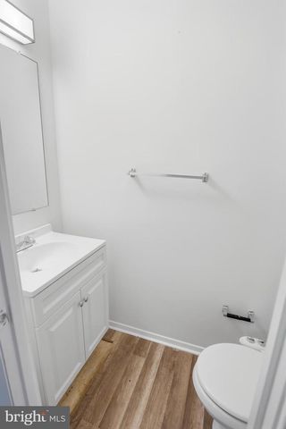 12800 TUMBLING BROOK LN, Woodbridge, VA 22192