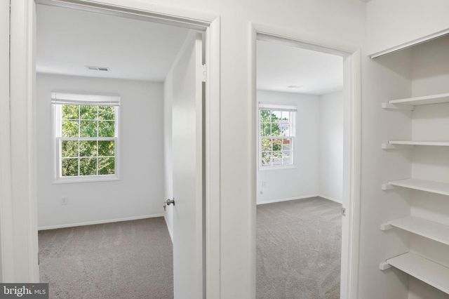 12800 TUMBLING BROOK LN, Woodbridge, VA 22192